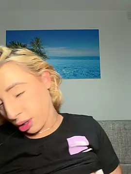 Strongqueen's Live XXX Chat