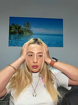 Strongqueen Adlı Modelin Web Kamerası Şovu