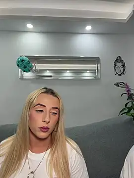 Strongqueen Webcam show