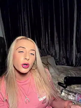 Strongqueen – Kamerová šou
