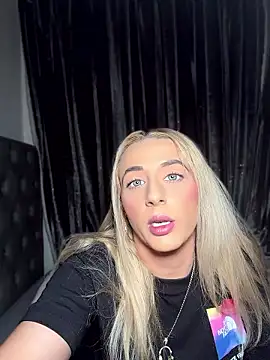 Show de Strongqueen na webcam