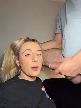 Strongqueen's Webcam Show
