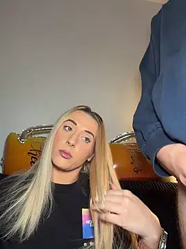 Show de Strongqueen na webcam