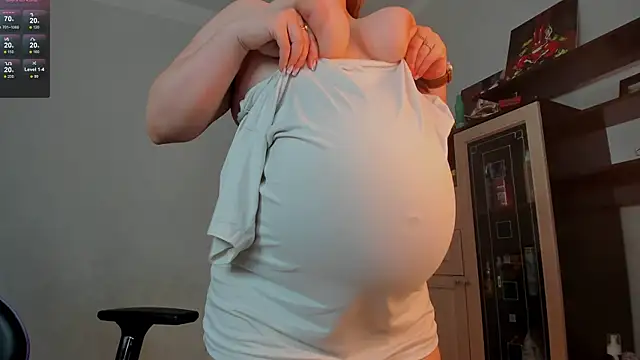 stella_vestal's Webcam Show
