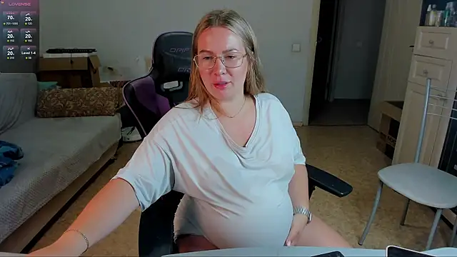 Pregnantariana – webcam-show