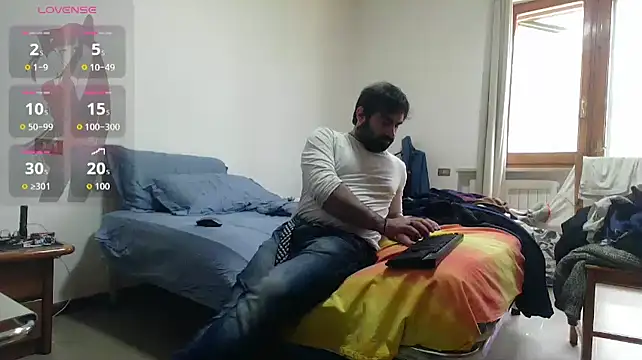 Attila985 Webcam show