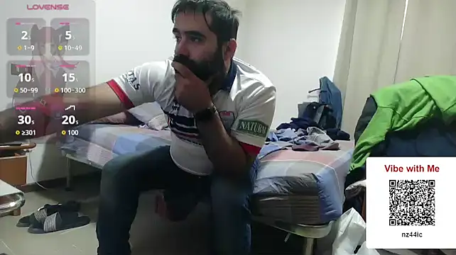 Attila985's Webcam Show