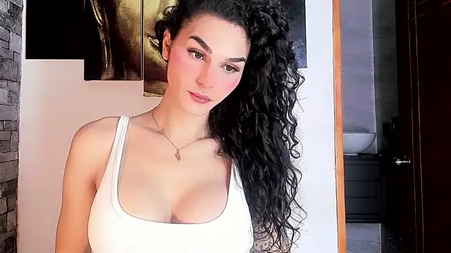 Shai_tsgirl_'s Webcam Show