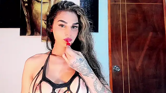 Show Webcam de Shai_tsgirl_