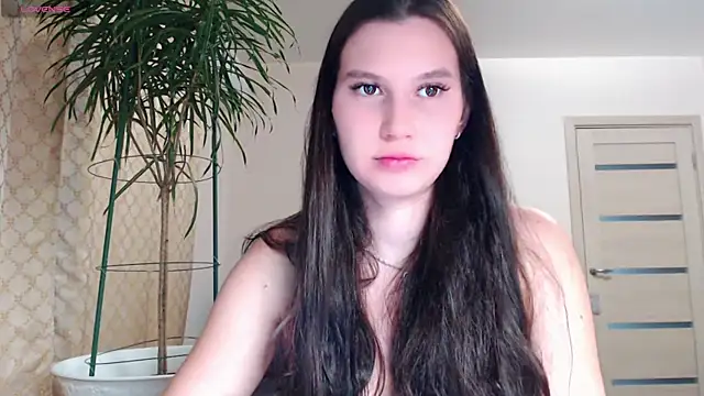 XXX chat uživo modela Kristal898