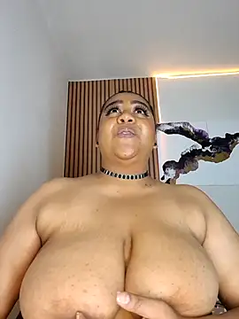 BiancaFollerach's Webcam Show