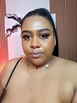 BiancaFollerach Show in webcam