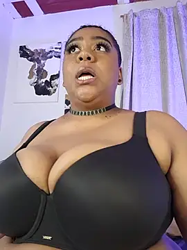 BiancaFollerach's Webcam Show