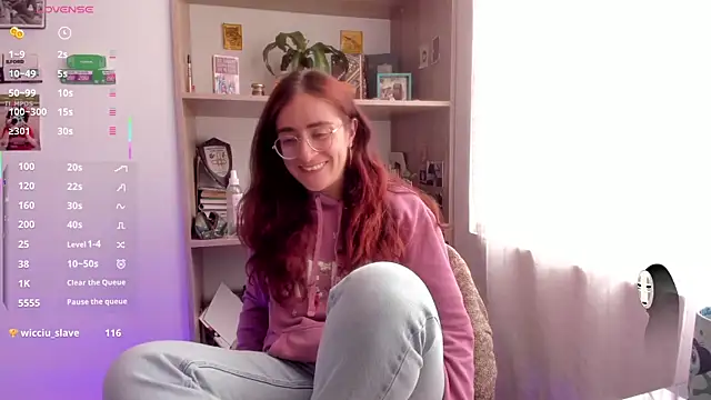 linda_giggle: онлайн-секс-чат