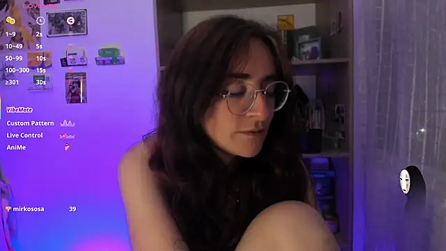 linda_giggle élő XXX-chatje