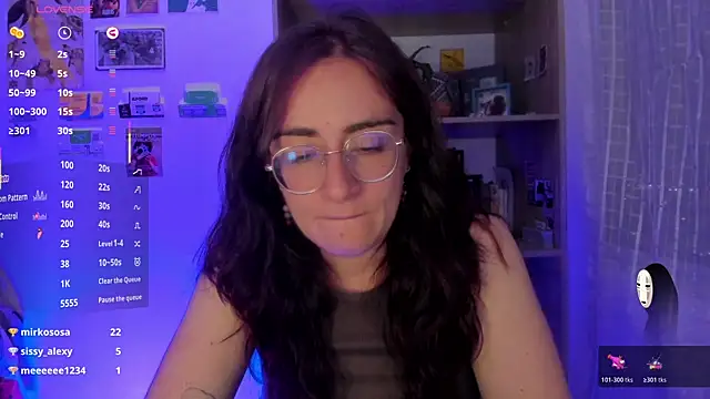 linda_giggle live XXX chat