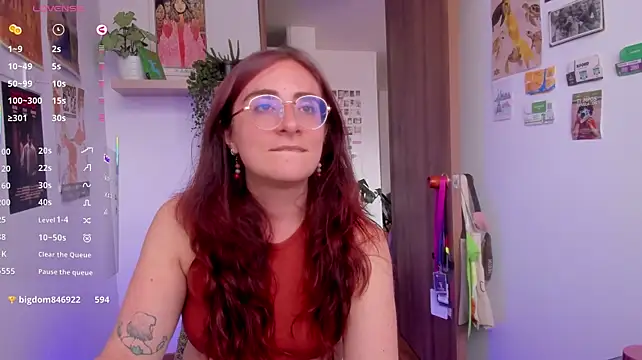 Chat XXX en directo de linda_giggle