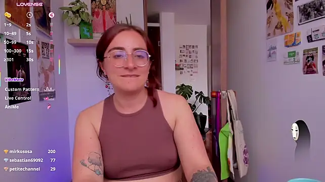 Chat +18 de linda_giggle ao vivo