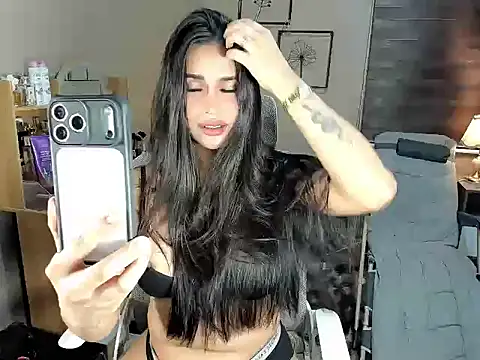 EternityBanks Pertunjukan Webcam
