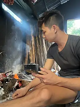 X-manh Show in webcam