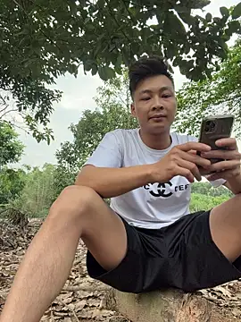 Naughty___asian Webcam Show