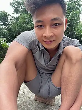 Naughty___asian Show in webcam