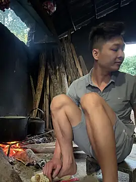 Naughty___asian webkamerás műsora