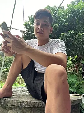 Pokazy przed kamerką – Naughty___asian