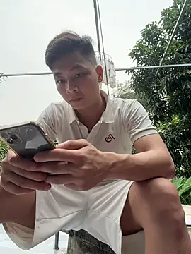 Naughty___asian's Webcam Show