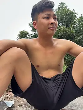 Naughty___asian 在線直播表演