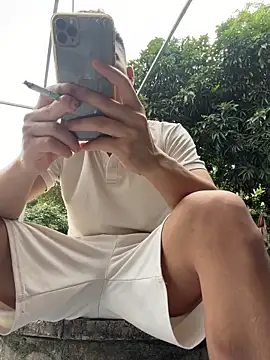 Naughty___asian Pertunjukan Webcam