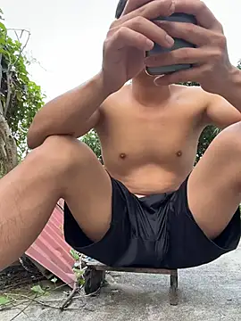Naughty___asian Adlı Modelin Web Kamerası Şovu