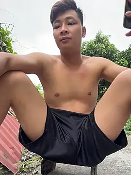 Naughty___asian Webcam-Show
