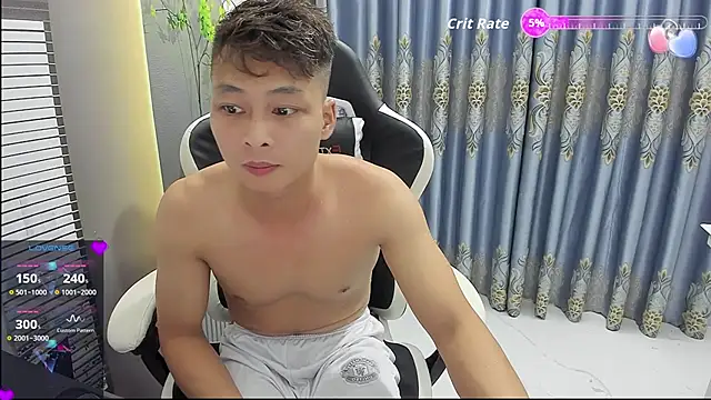 Naughty___asian Show Webcam