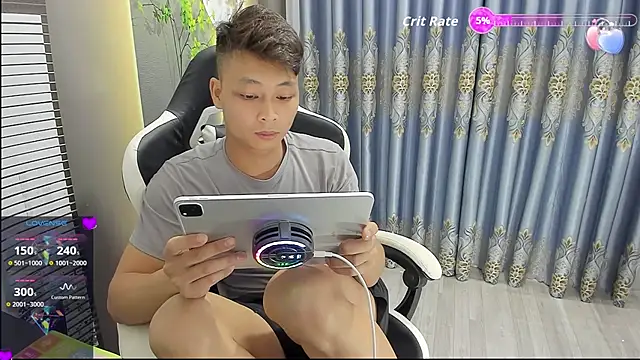 Naughty___asian 웹캠 쇼