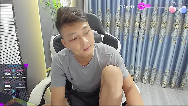 Naughty___asian 网络视讯表演