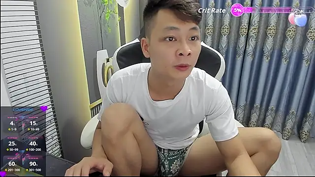 Naughty___asianのウェブカメラショー