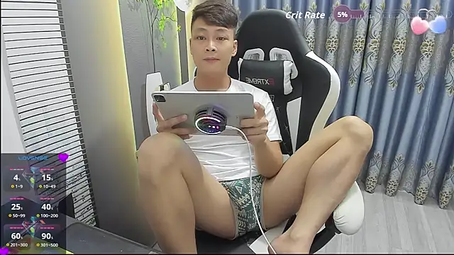 Naughty___asian 웹캠 쇼