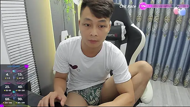 Webkamerová show Naughty___asian