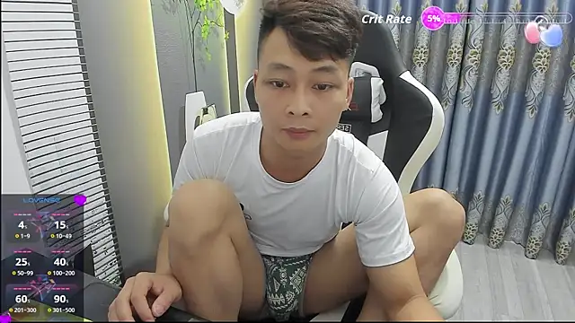 Naughty___asian Show Webcam