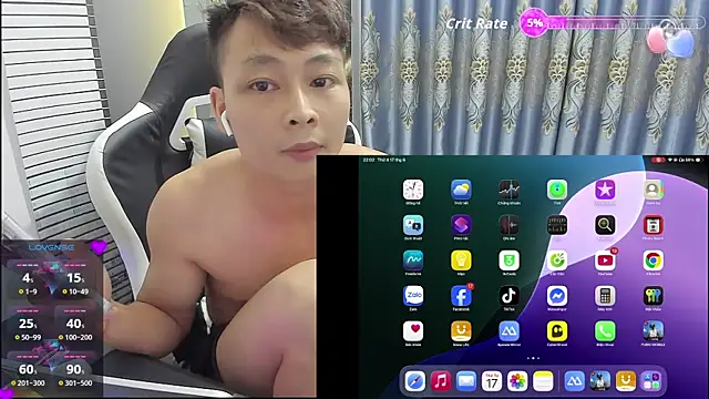 Naughty___asian webkamerás műsora