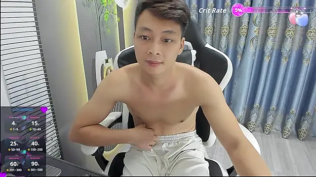 Naughty___asiann Webbikameraesitys
