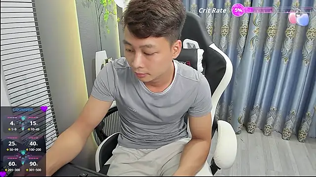 Naughty___asian Adlı Modelin Web Kamerası Şovu