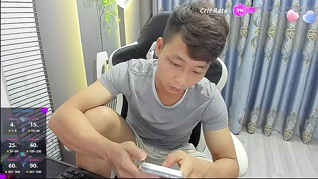 Naughty___asian Webcam Show