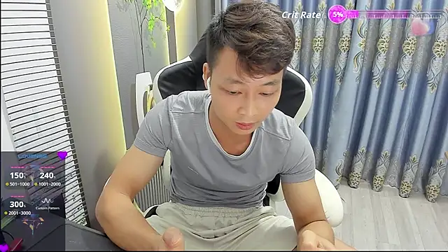 Naughty___asian Show Webcam