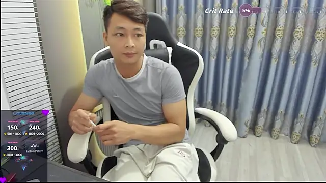 Show de Naughty___asian na webcam