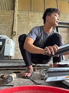 Naughty___asian 网络视讯表演