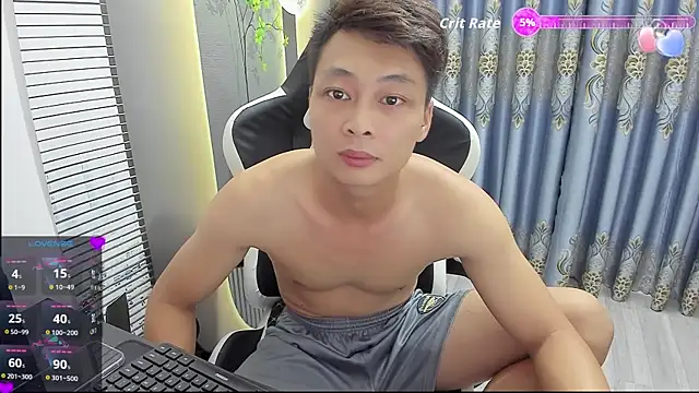 Naughty___asian 在線直播表演