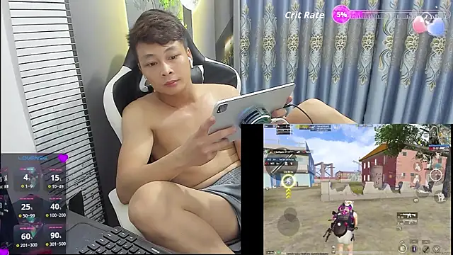 Naughty___asian 在線直播表演