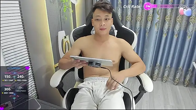 Naughty___asian Pertunjukan Webcam